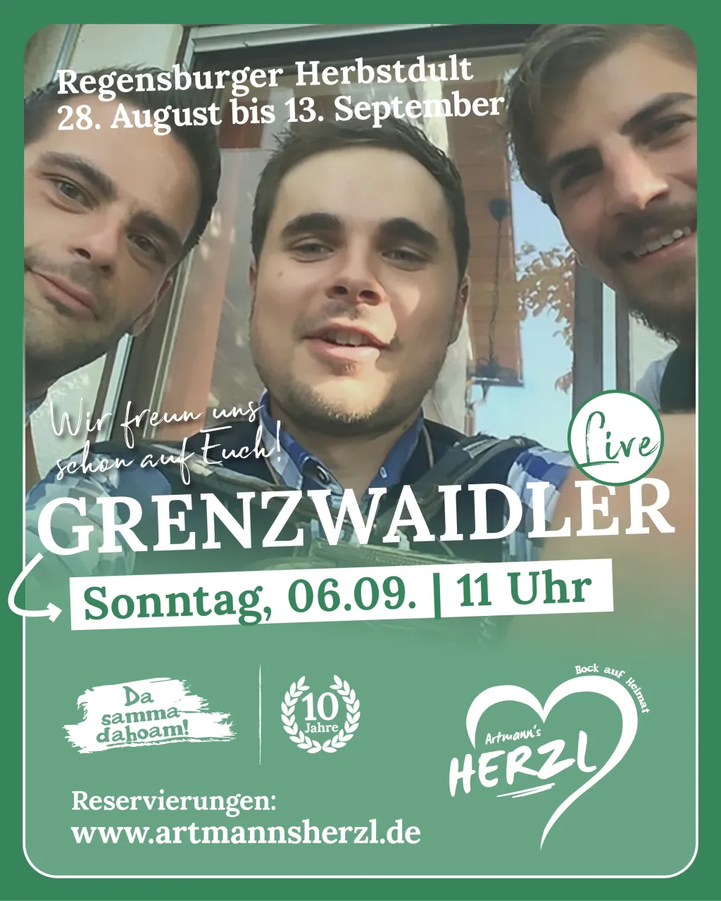 Plakat für Die Grenzwaidler live am Sonntag, 06.09. um 11 Uhr: Selfie von drei jungen Männern dicht vor der Kamera